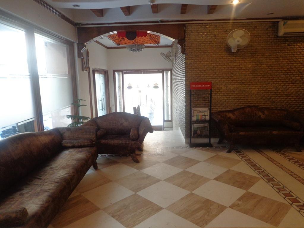 Metro City Delhi  Exterior photo
